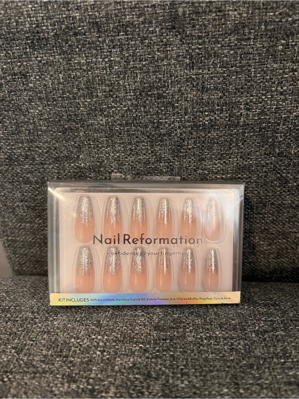 NWOT Nail Reformation Long Coffin Press On Nails in Wildest Dream